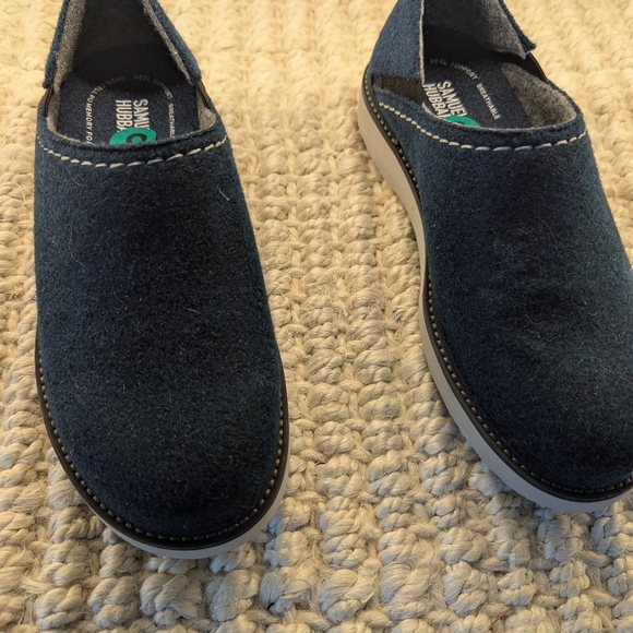 NWOT Samuel Hubbard Spring Back Felt Clog in Royal 8 main image 4
